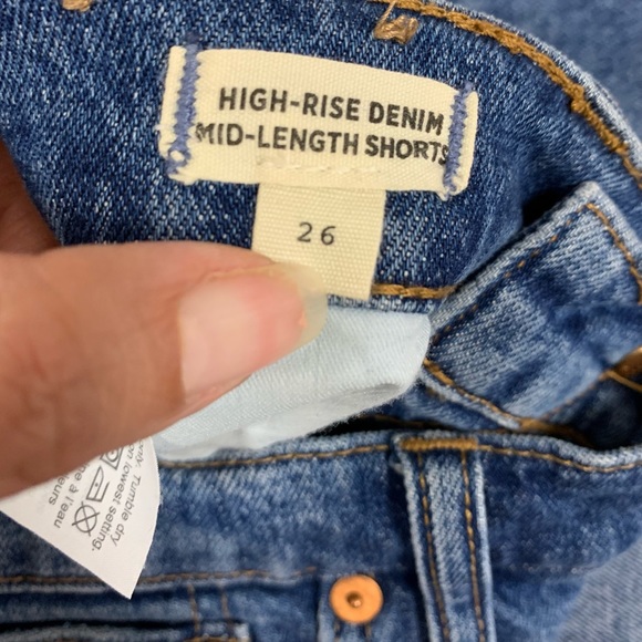 Madewell High Rise Mid Length Shorts - Picture 4 of 10